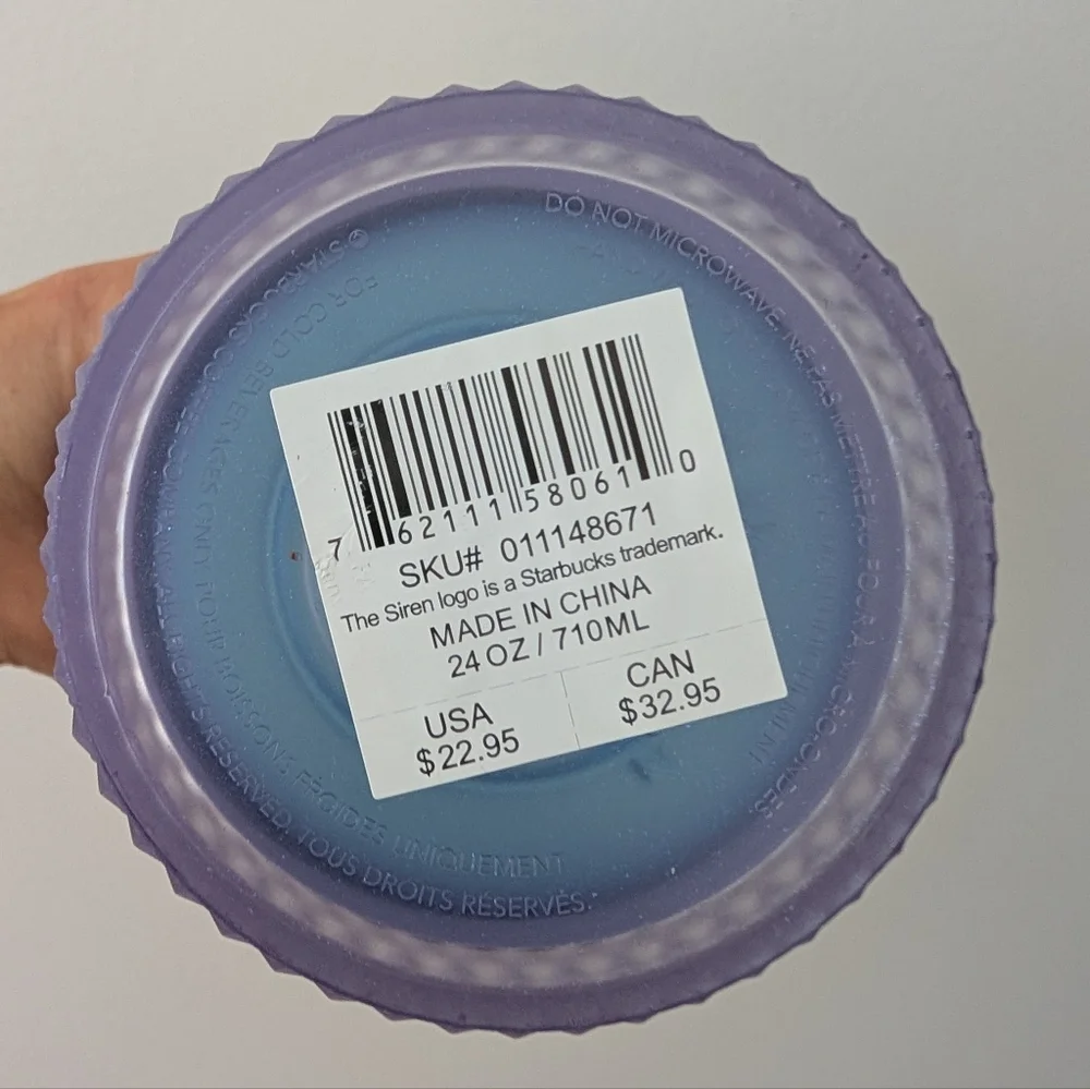 NWT Starbucks Blue and Purple Gradient Drinkware Tumbler Cold Cup - Venti 24oz